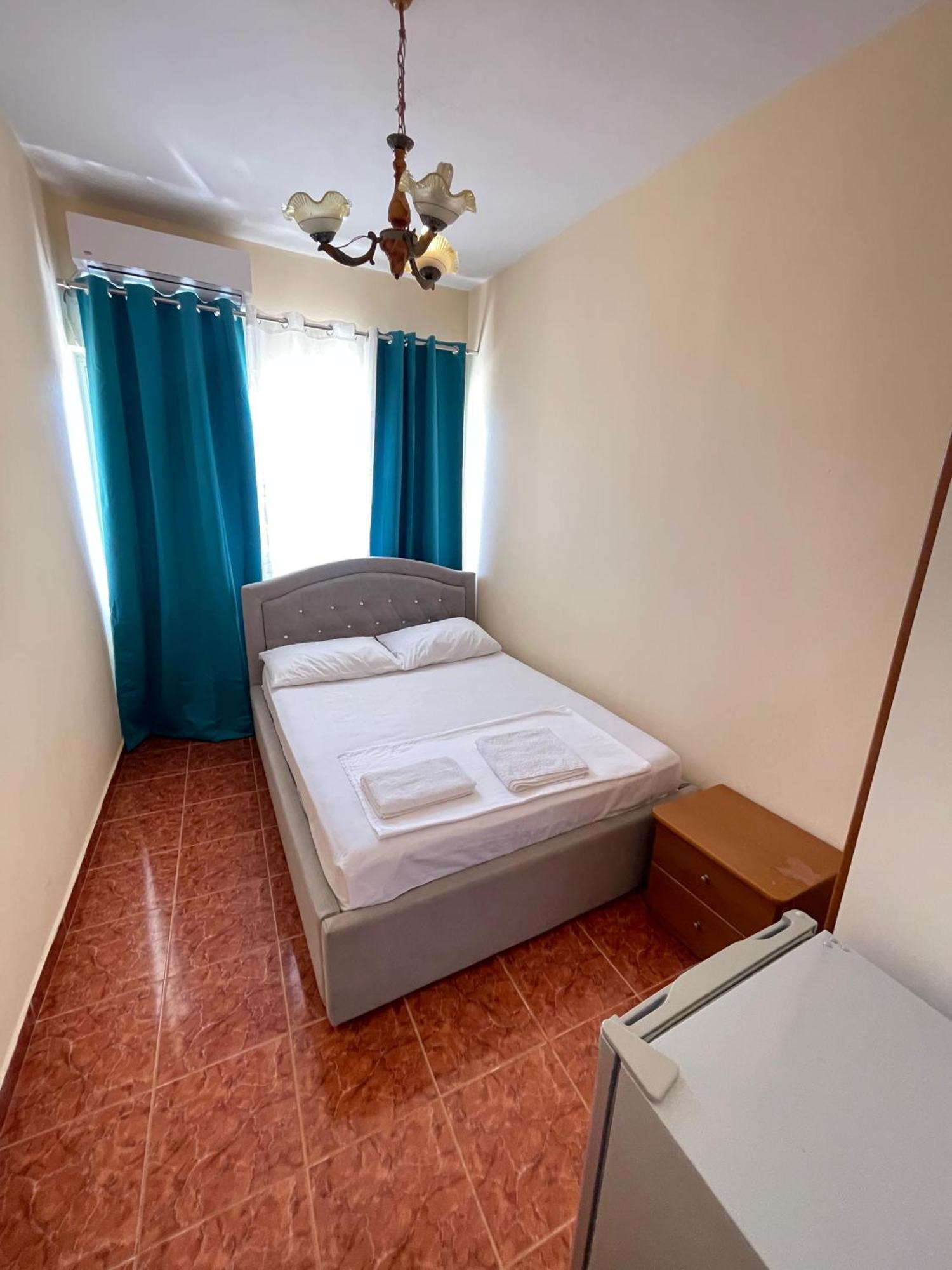 Hotel Gjika Sarande Exterior photo
